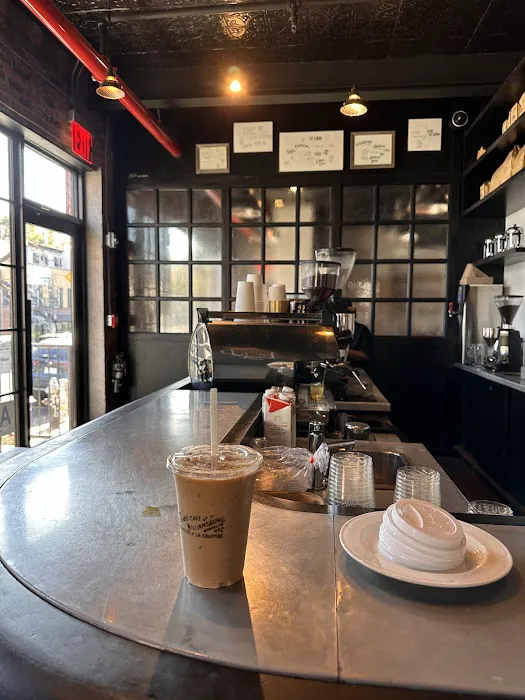 Le Labo Cafe Picture 7