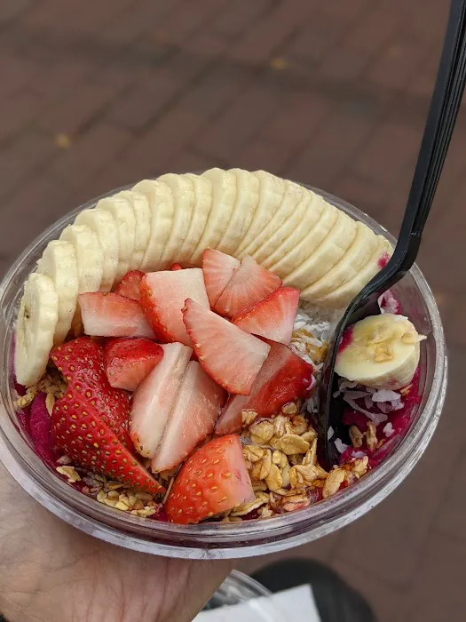 Ju-go Juice Bar Picture 3