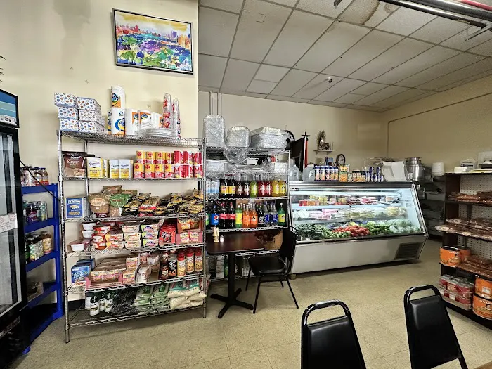 El Don Taqueria & Grocery Picture 4