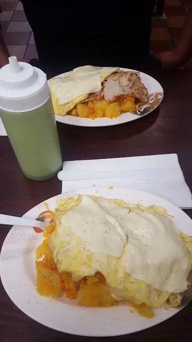 Lincoln Deli Picture 1