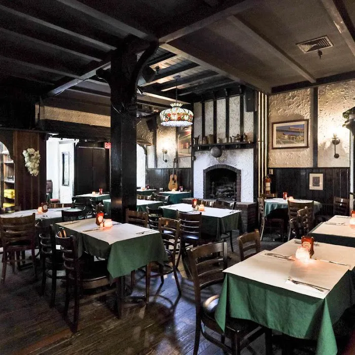 Donovan's Pub Picture 6