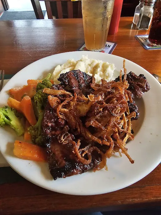 Dillingers Pub & Grill Picture 4