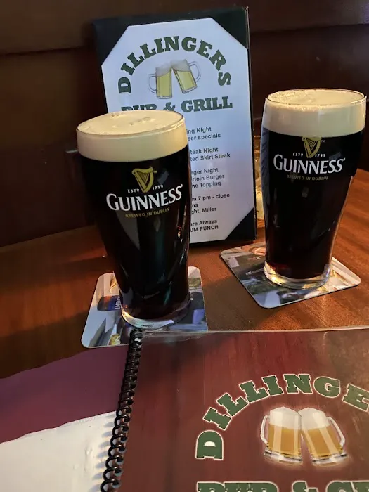 Dillingers Pub & Grill Picture 5