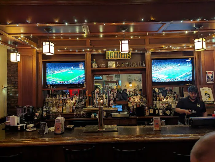 Dillingers Pub & Grill Picture 8