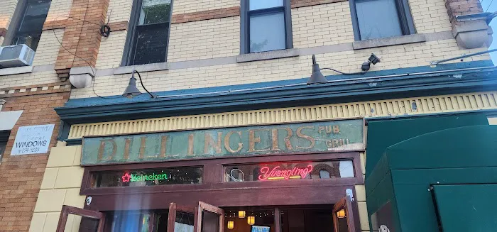 Dillingers Pub & Grill Picture 1