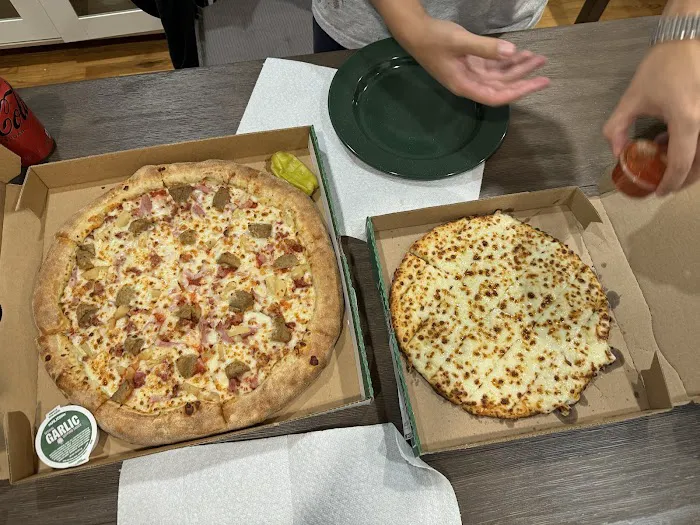 Papa Johns Pizza Picture 4