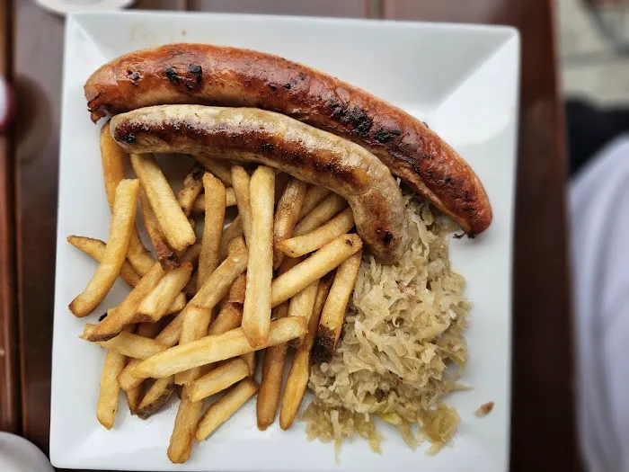 Max Bratwurst und Bier Picture 9