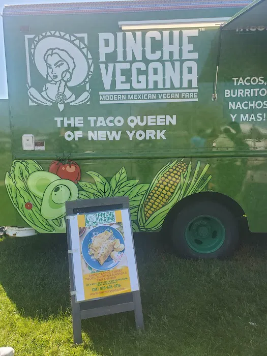 Pinche Vegana mexican food truck Picture 8
