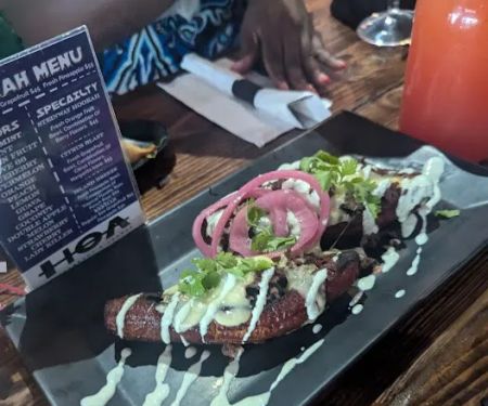 Hoa Restaurant & Lounge