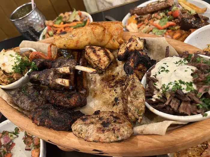 Zyara Restaurant Picture 8