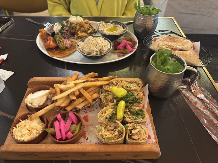 Zyara Restaurant Picture 3