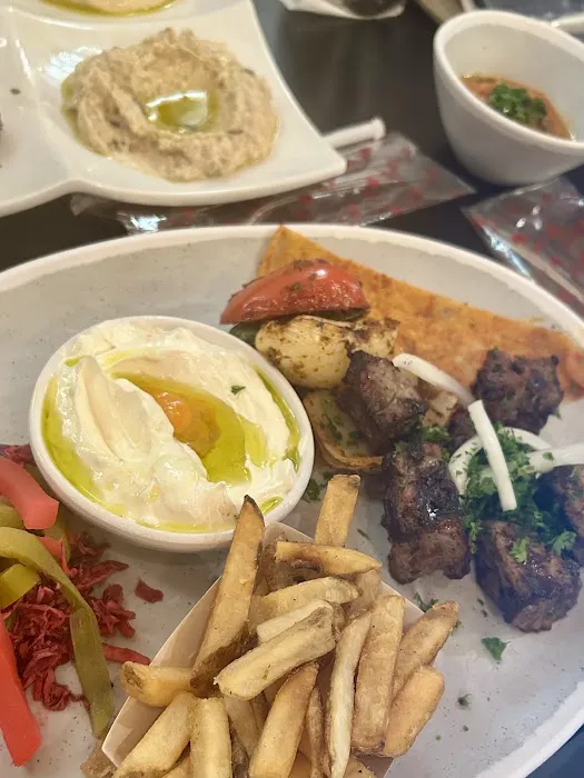 Zyara Restaurant Picture 9