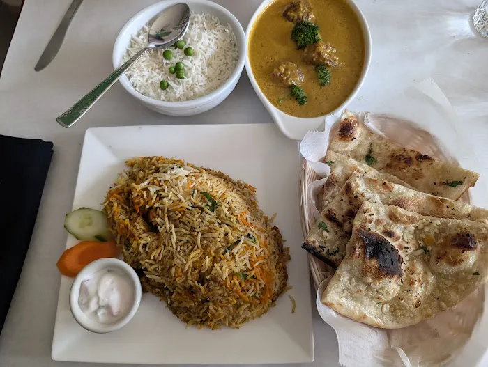 Pranam Restaurant & Bar Picture 6