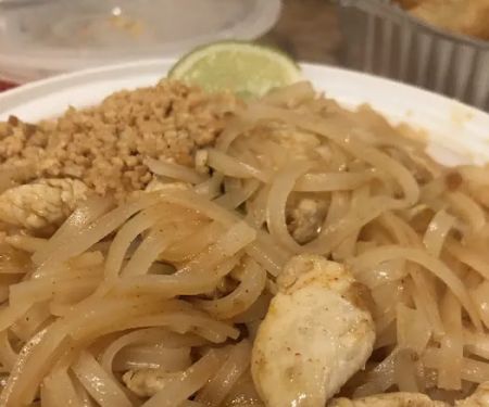 Ddee Thai