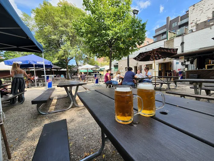 Bohemian Hall & Beer Garden Picture 6