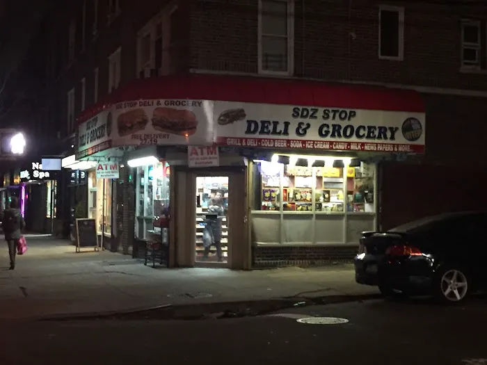 2 Kings Deli Grocery Picture 3