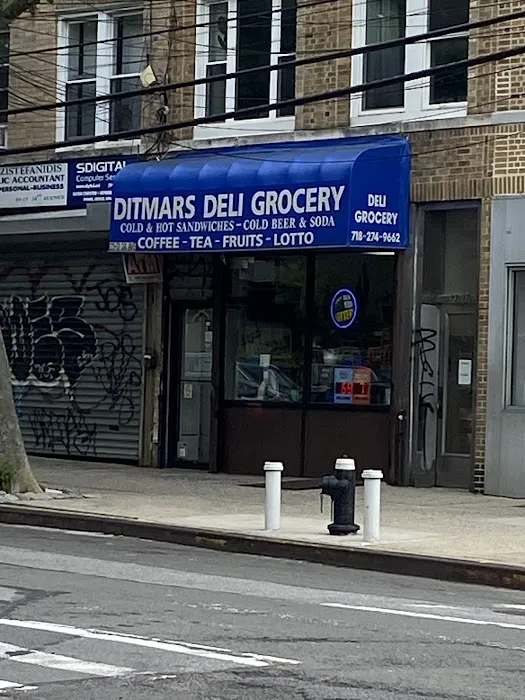Ditmars Deli Grocery Picture 4