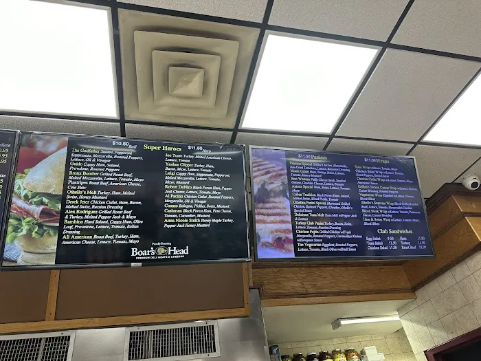 Othello Deli Picture 6
