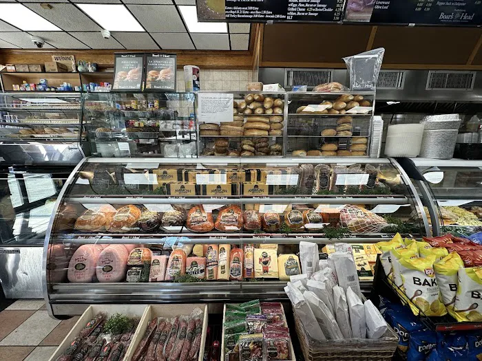 Othello Deli Picture 5