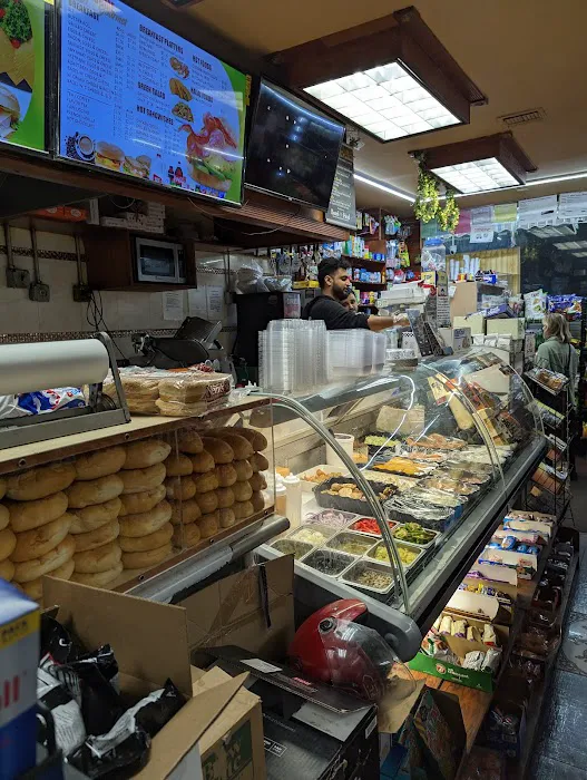 2401 Gourmet Deli Grocery Picture 5