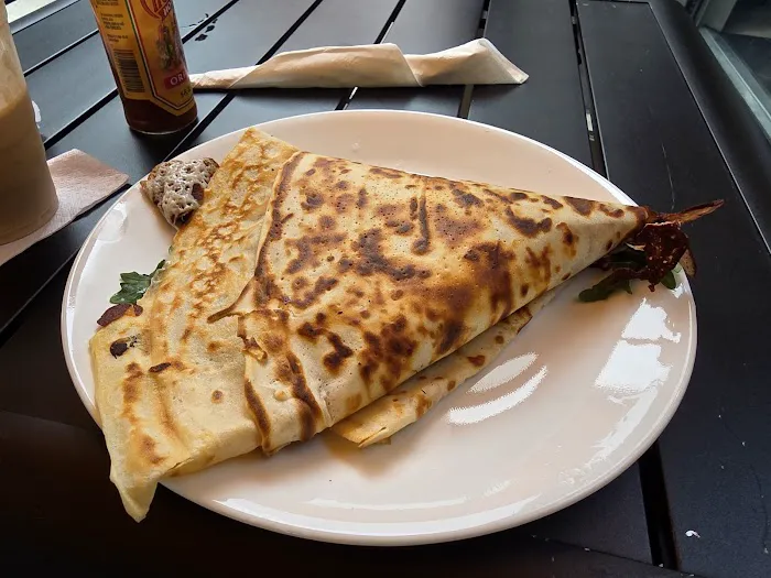 Eli's Cafe & Creperie Picture 8