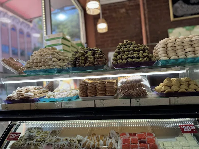 Al-Sham Sweets & Pastries Picture 2