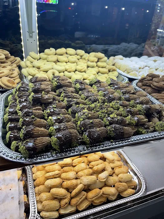 Al-Sham Sweets & Pastries Picture 9