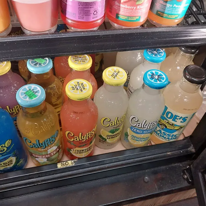 Fantasy Deli & Grocery Picture 6