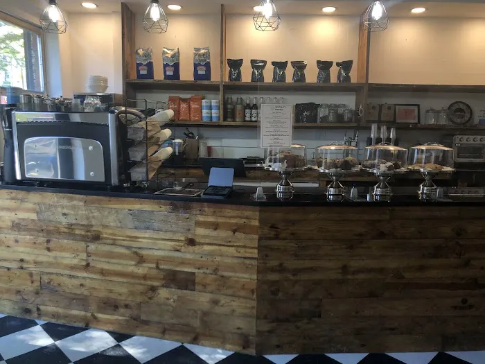 Rose Wolf Coffee Picture 2