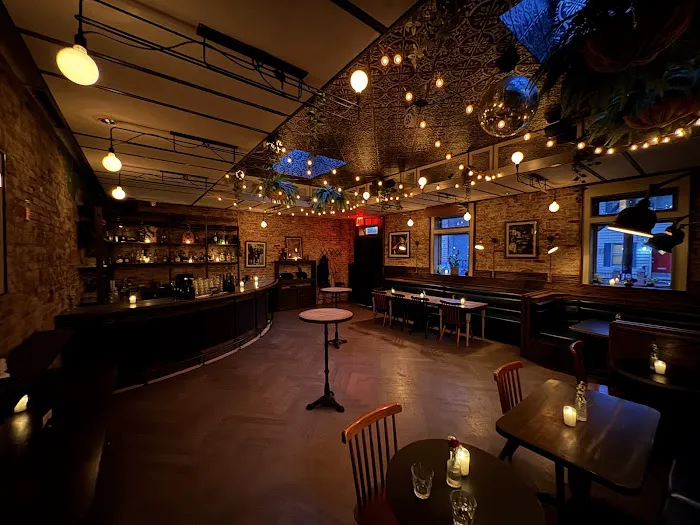 Silver Light Tavern Picture 8