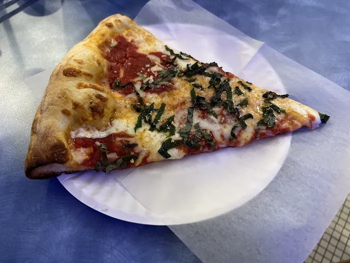 Driggs Pizza Parlor Picture 7