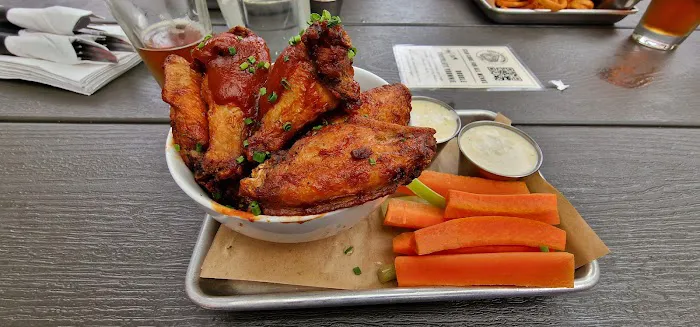 Teddy's Bar & Grill Picture 8