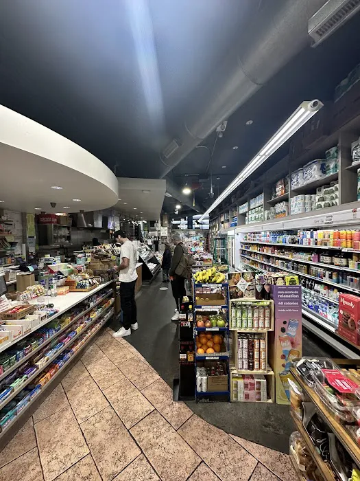 Sunac Natural Deli Picture 3
