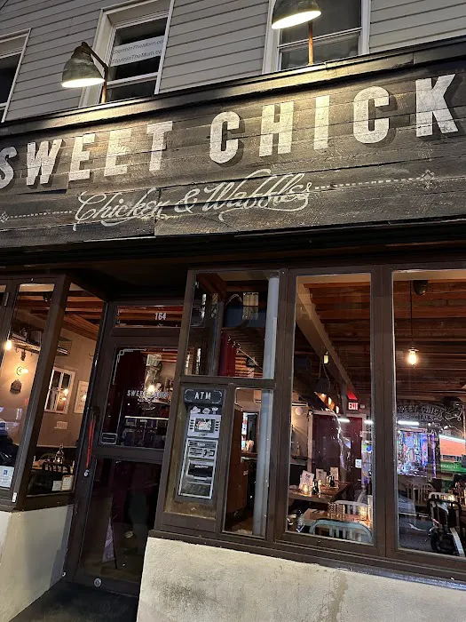 Sweet Chick Picture 2
