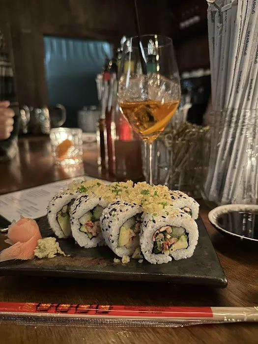 Bee's Knees & Honey Lounge Picture 9
