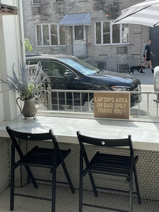 Black Star Bakery & Cafe Picture 7