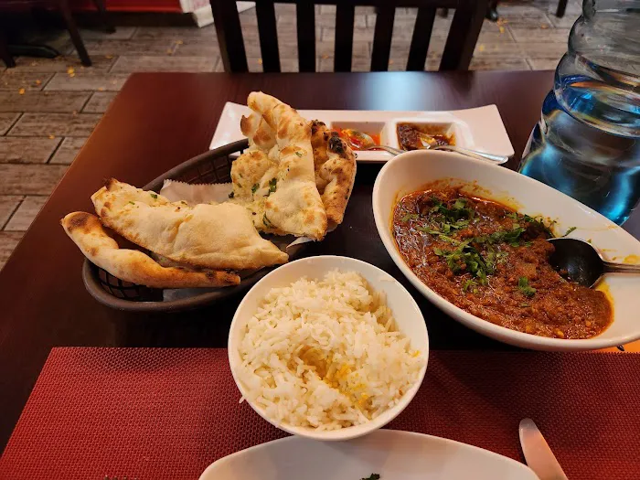 Mumbai Masala Picture 8