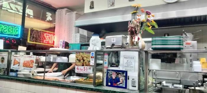 P & M Classic Pizza and Restaurant Picture 6