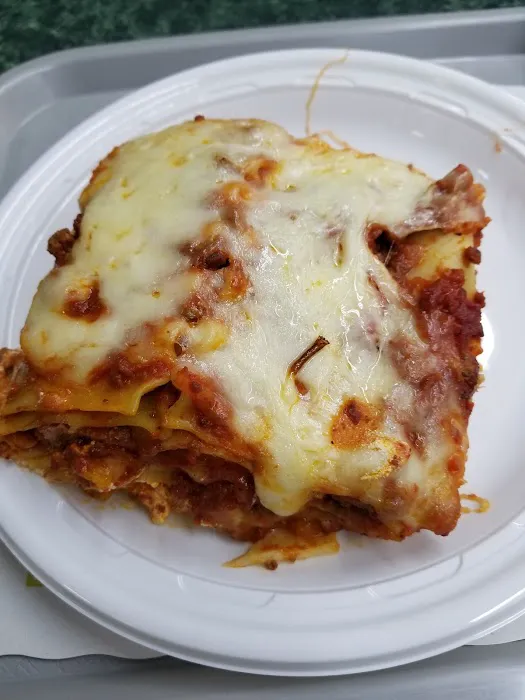 P & M Classic Pizza and Restaurant Picture 2