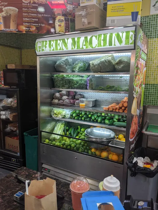 Imagination juice bar Picture 4