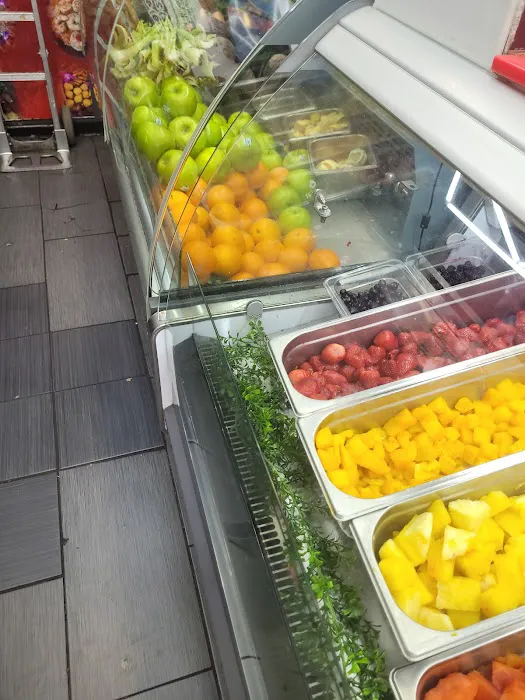 Imagination juice bar Picture 7