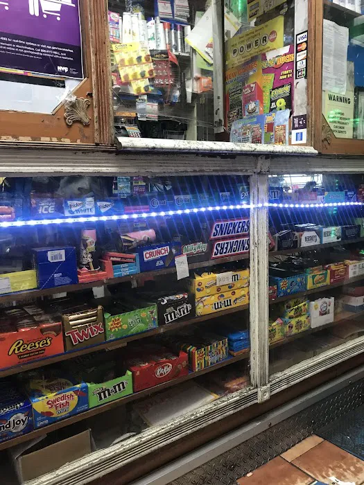1776 Deli & Grocery Picture 1