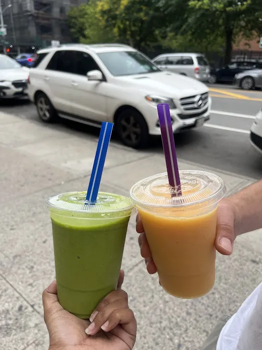 Uptown Squeeze | Healthy Fresh Juice, Smoothie & Salad in Manhattan, NYC Picture 1