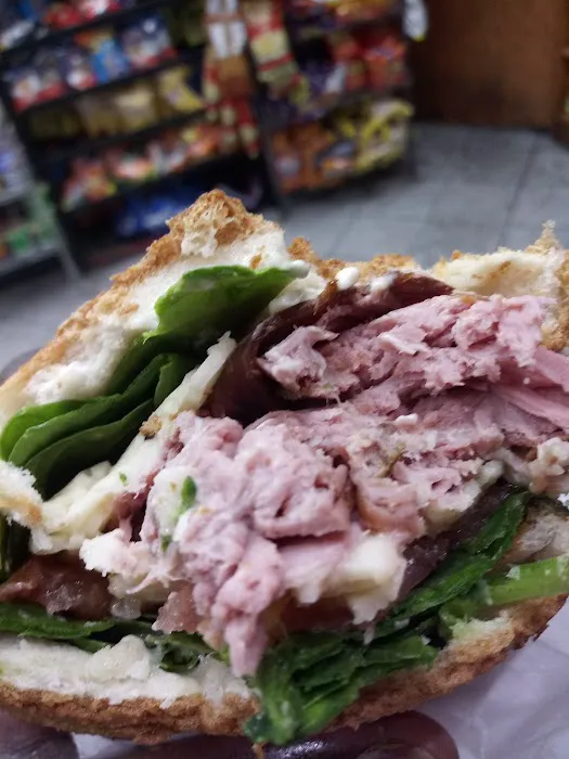 Broadway Finest Deli Picture 9