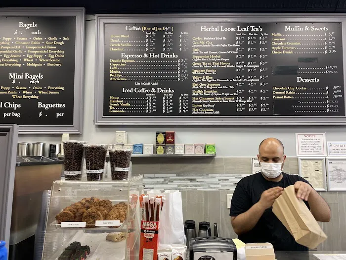 Bagelsmith - Bedford Ave. Picture 7
