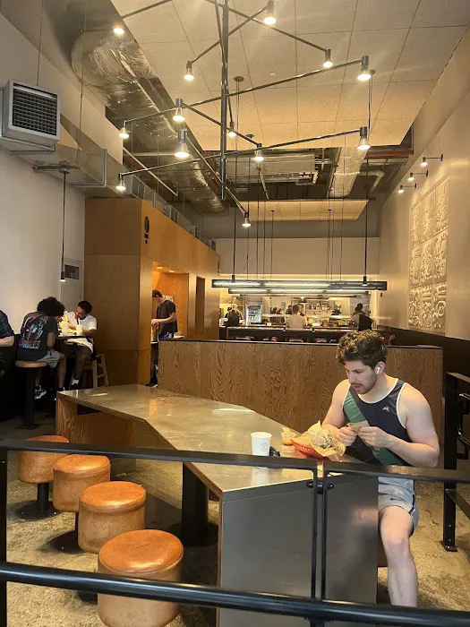 Chipotle - Williamsburg NY Picture 4