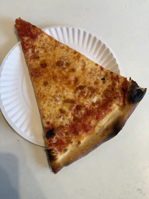 Joe's Pizza Picture 4