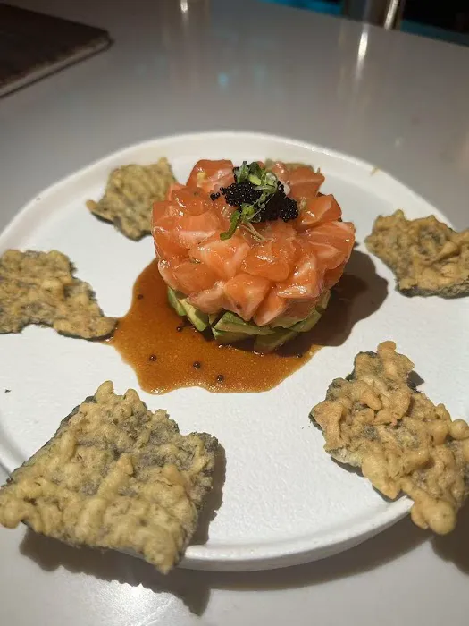 Sushi Shiro Bar and Grill Picture 9