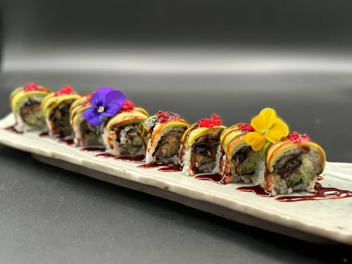 Sushi Shiro Bar and Grill Picture 6