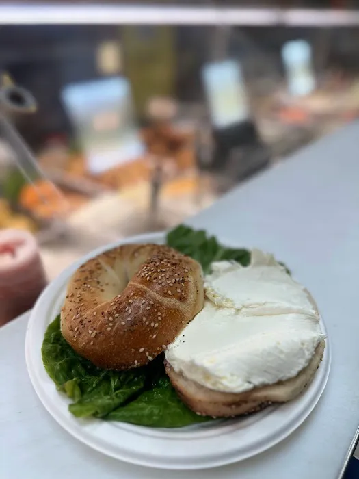 Bagels Plus Picture 1
